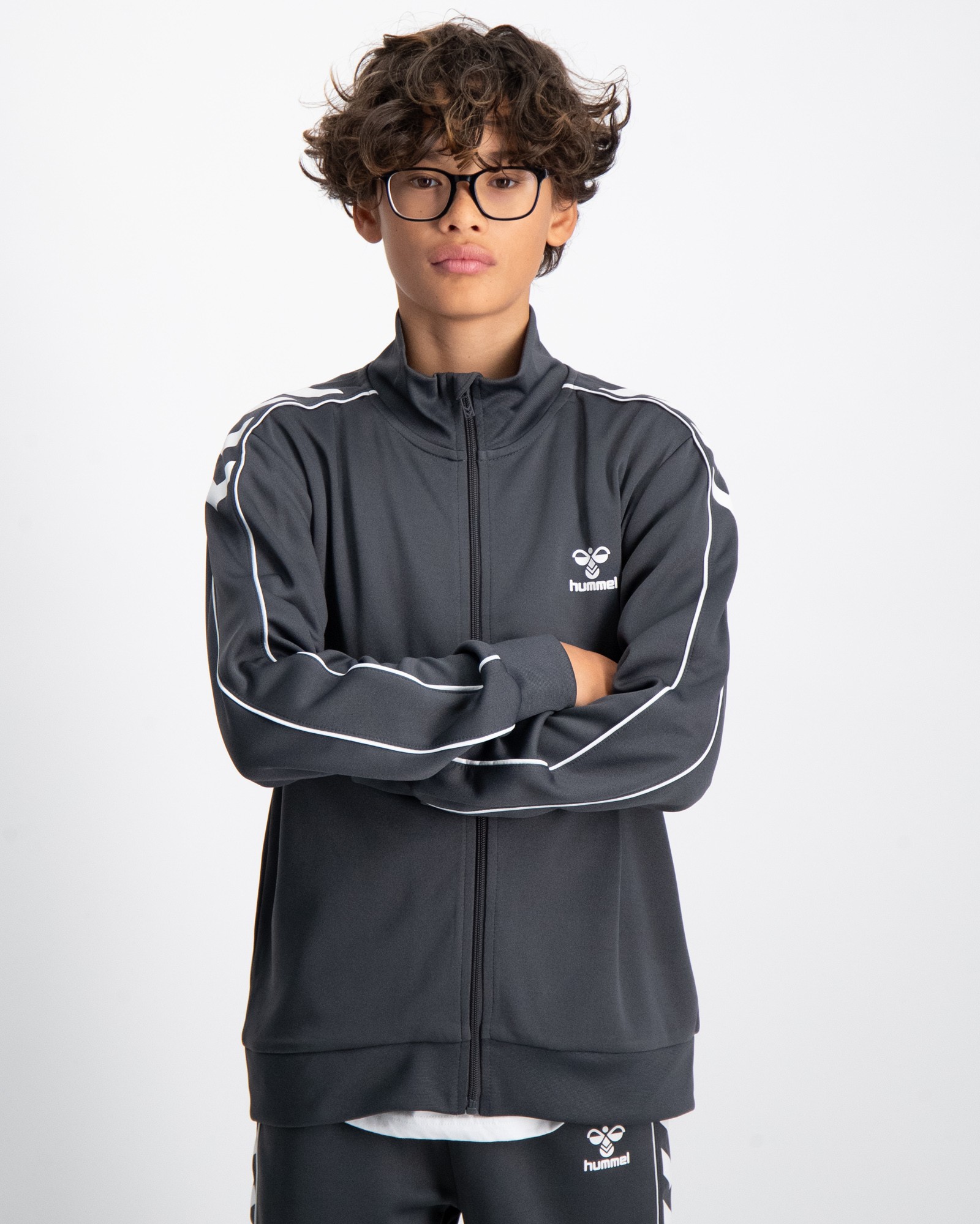 2-teiliger Tracksuit Für Jungen - Sommer Outfit Mit T-Shirt Und Shorts Blumen Design