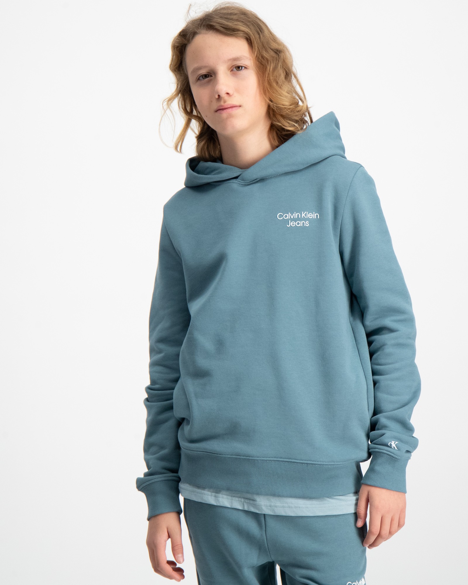 Calvin Klein Blå CKJ STACK LOGO HOODIE för Kille | Kids Brand Store