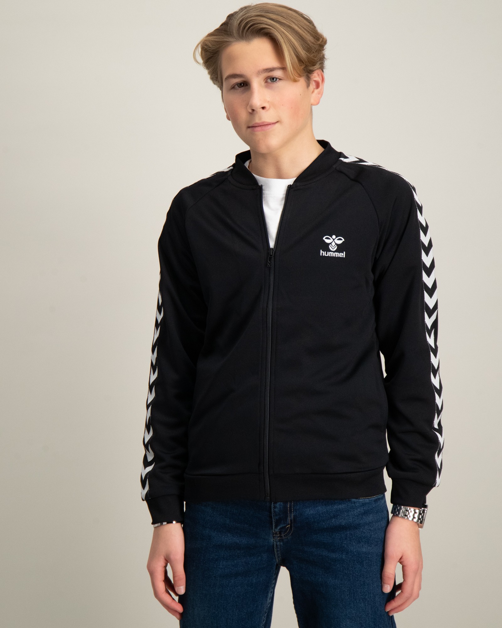 Hummel atlantic zip jacket best sale